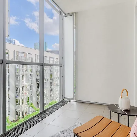 P&o Arkadia 1 Apartman Varsó