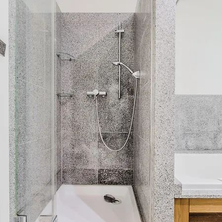 P&o Arkadia 1 Apartman *